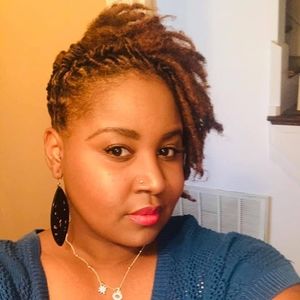 Meet your Posher, Krystal